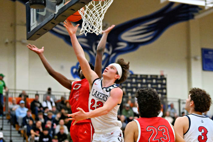Columbus Lake Oswego boys basketball Les Schwab Invitational December 27 2023 Leon Neuschwander 31